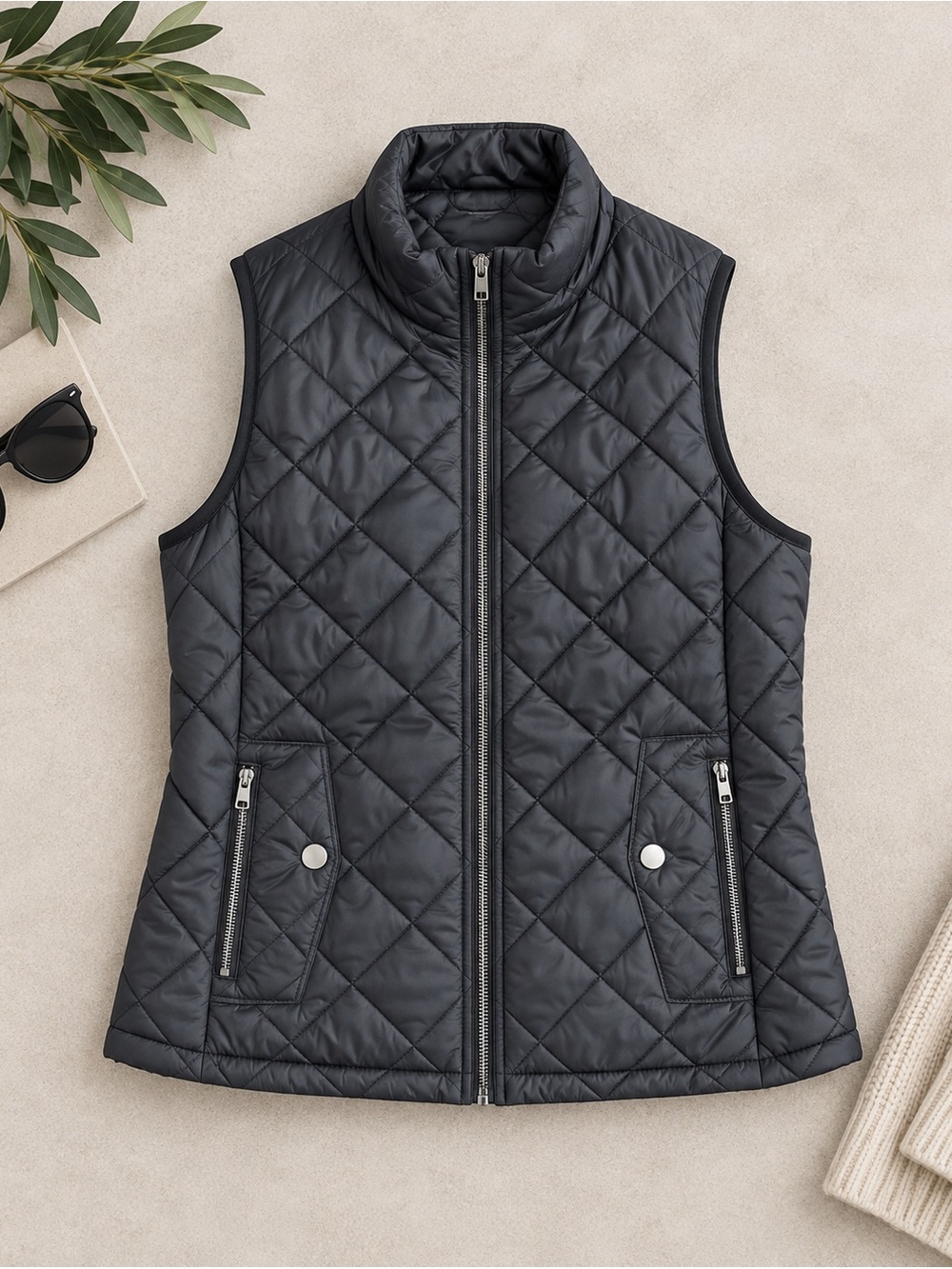 Quilted Black Women's Puffer Vest with Zip Pockets